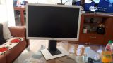 Prodam 22 colski monitor Fujitsu 1680 x 1050