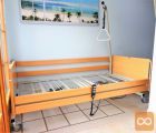 Električna negovalna bolniška postelja s trapezom