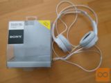 PRODAM Sony slušalke MDR-XD150, bele (UGODNO)