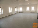 Sežana obrtna cona pisarna 95 m2