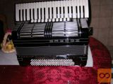 Prodam HOHNER MORINO VI ali zamenjam za MORINO V