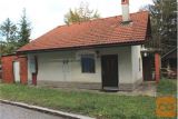 Bivalni Vikend Z Objektom In Dodatnim Zemljiščem