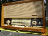 Radio TRIGLAV "De Luxe" z gramofonom star 60 let
