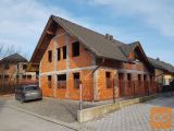 Komenda Komenda Lahovče Dvostanovanjska 116,10 m2